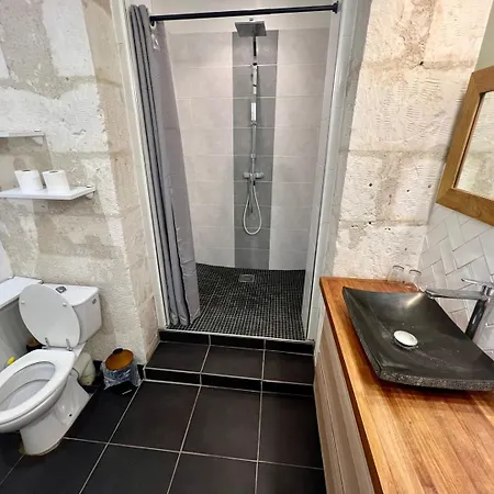 Apartment Spacieux T2 Centre De Poitiers