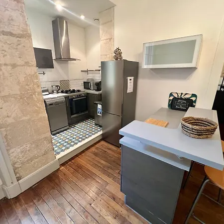 Apartment Spacieux T2 Centre De Poitiers