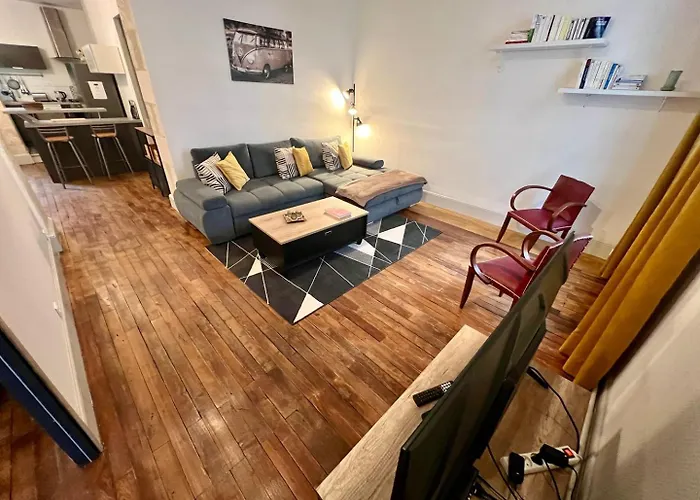 Spacieux T2 Centre De ポアティエ